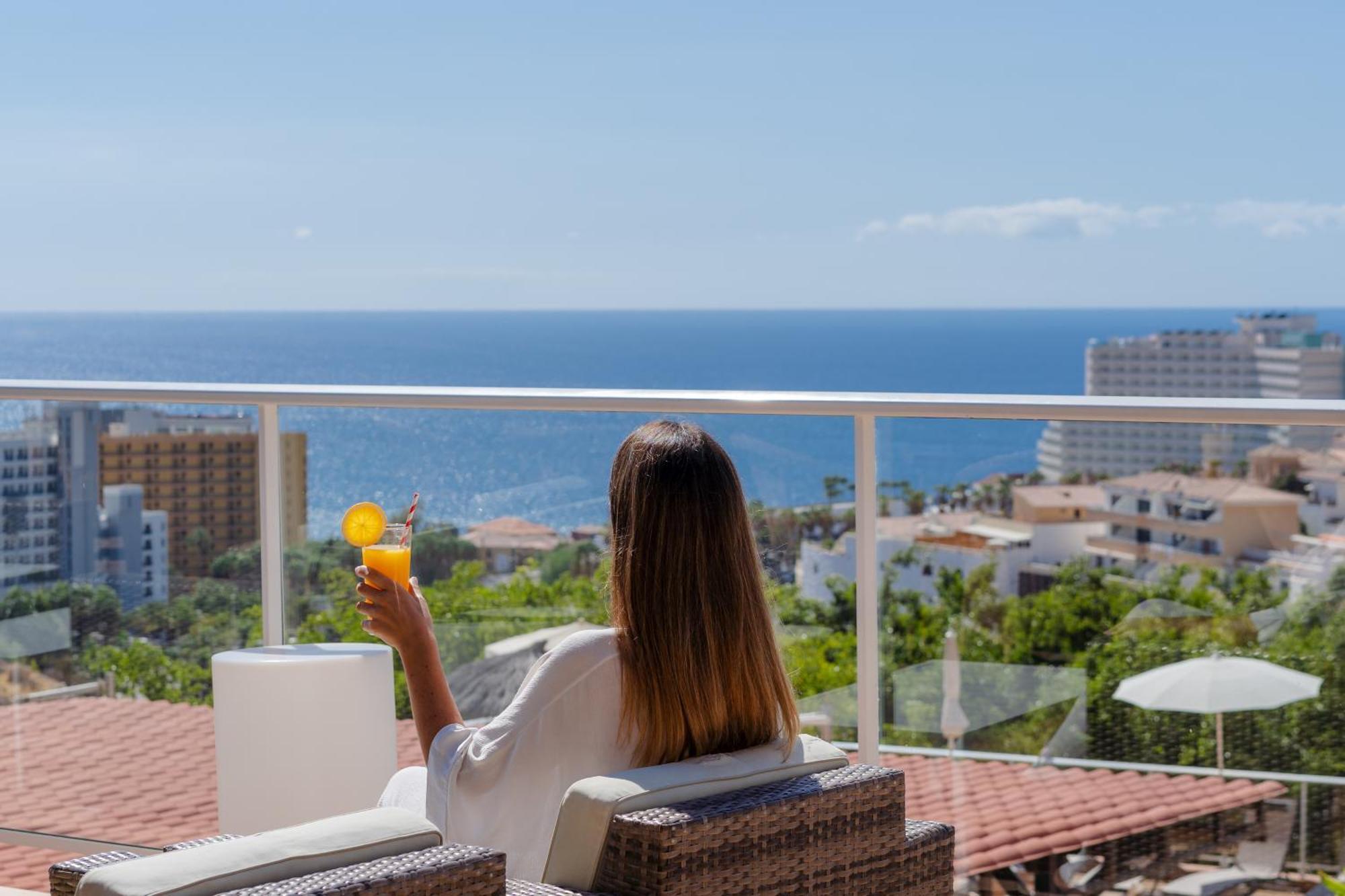 Wyndham Residences Costa Adeje Exteriör bild
